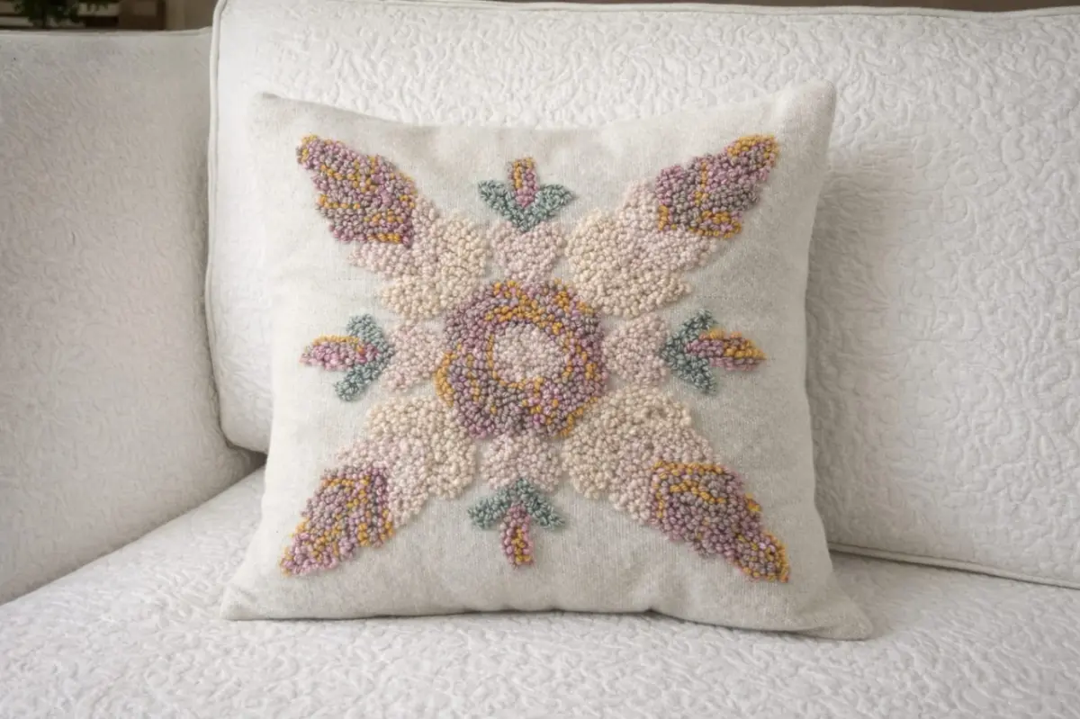 Almohadon Cruz de Flores 